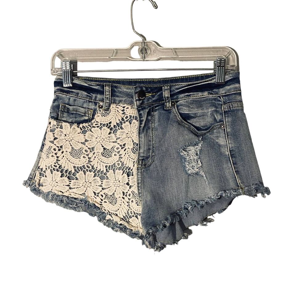 Mind Code Blue Lace Distressed Fringe Cutoff Denim Shorts Women’s Medium